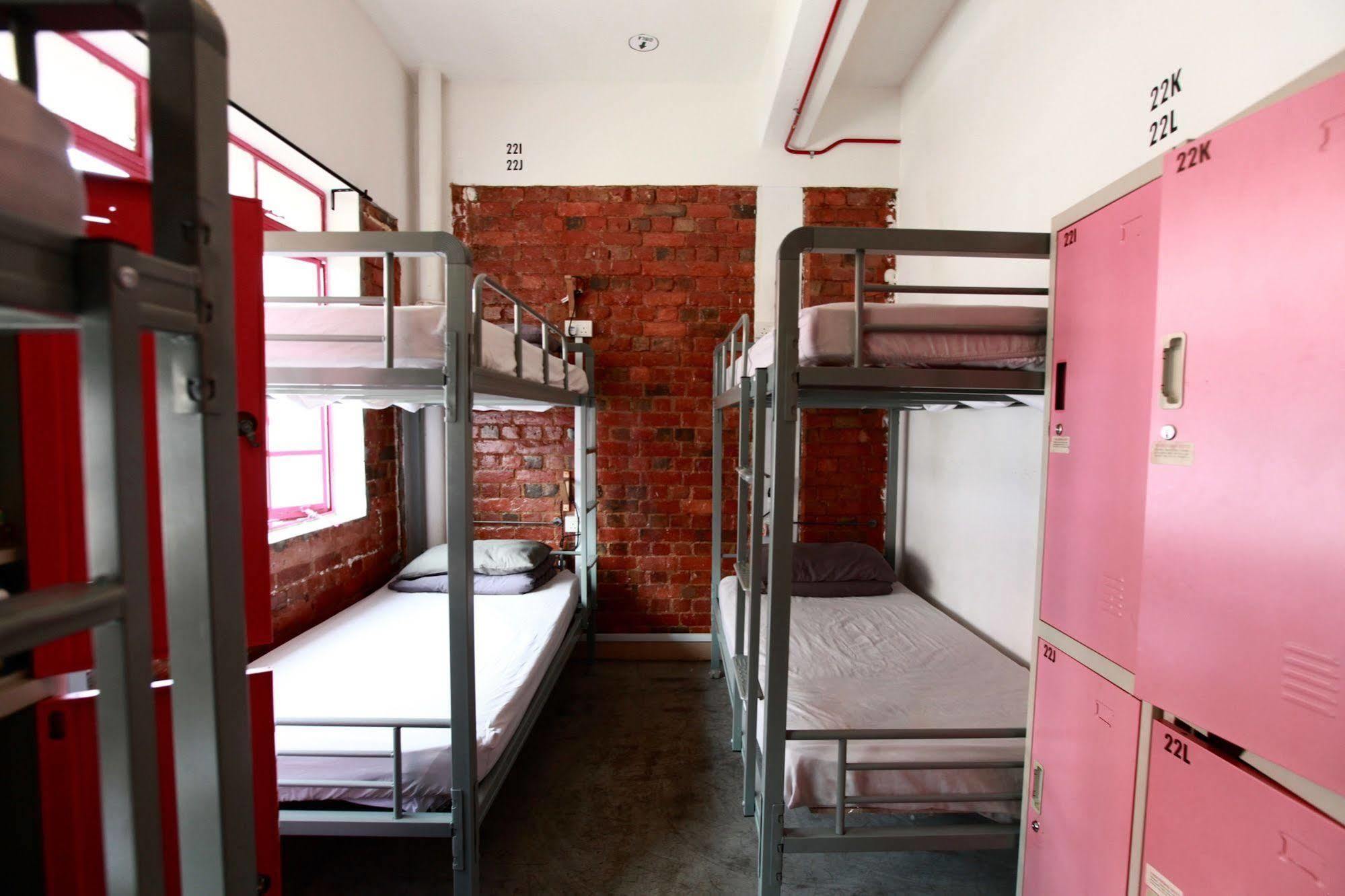 Kampong @ Arab Hostel Singapore Bagian luar foto