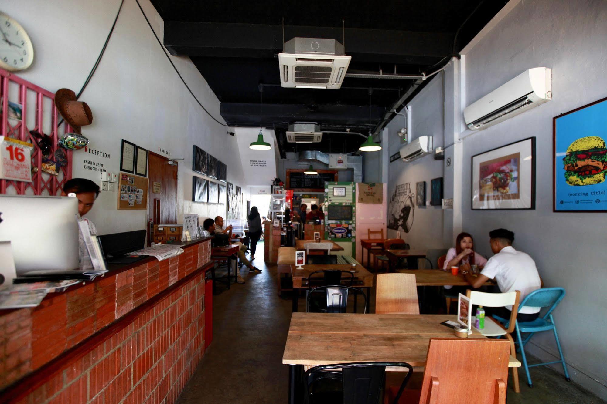 Kampong @ Arab Hostel Singapore Bagian luar foto